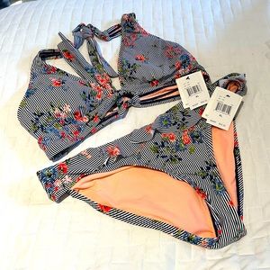 DILLARD’S X-Large Gibson Latimer 2-piece swimsuit NEW (sold separately) NEW! $88
